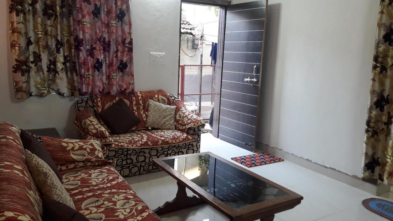 Rajvihar Hotel Pachmarhi Bagian luar foto