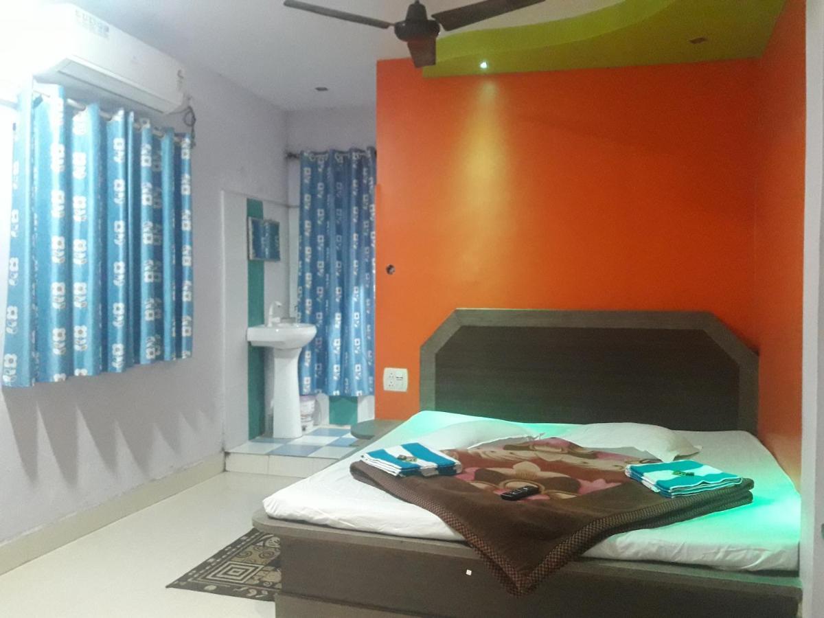 Rajvihar Hotel Pachmarhi Bagian luar foto