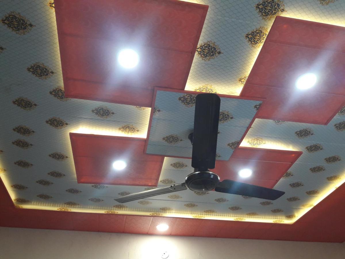 Rajvihar Hotel Pachmarhi Bagian luar foto